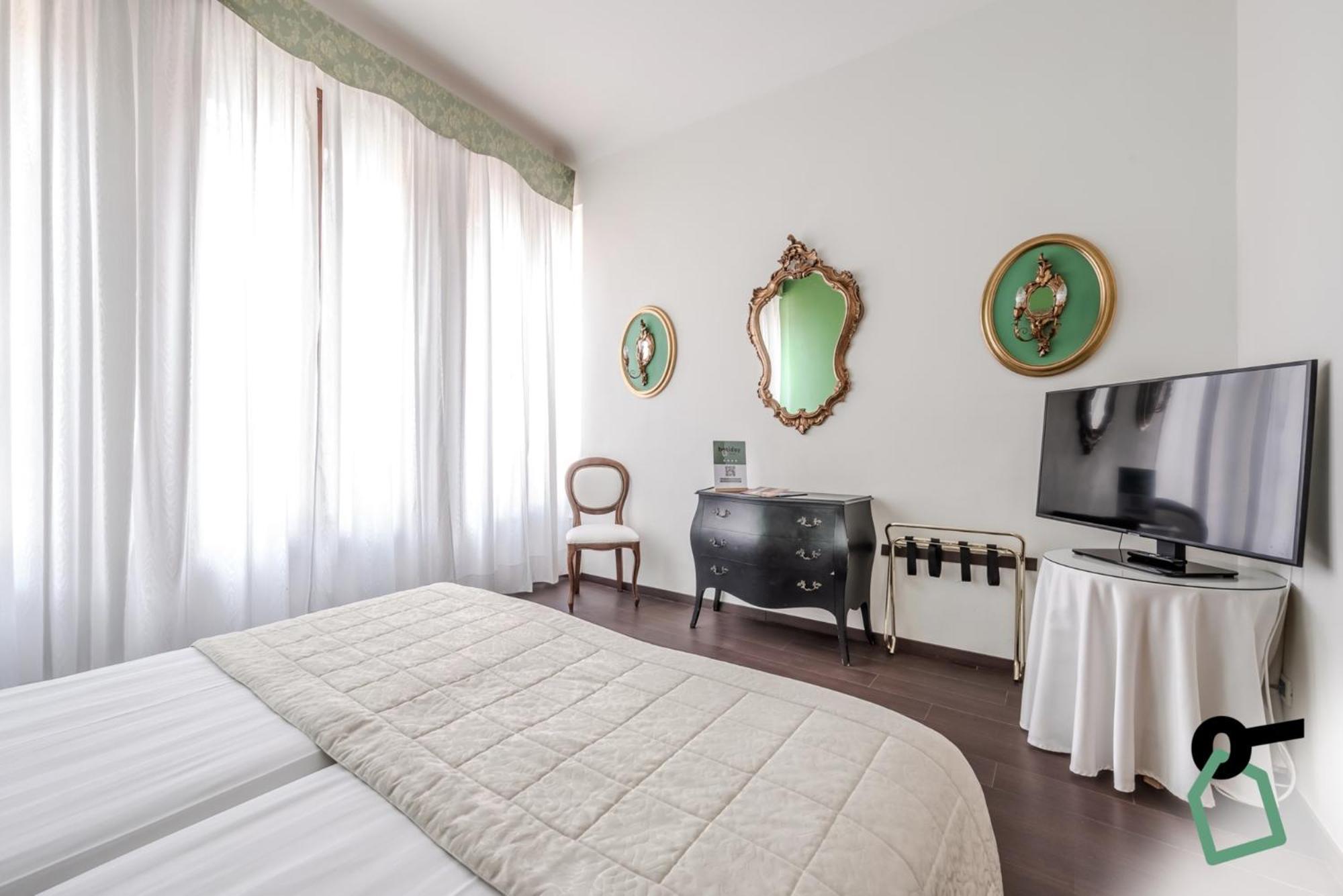 Hotiday Room Collection - Venezia Santa Lucia Exterior photo